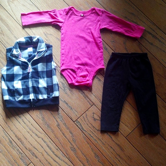 Infant Baby Girl Size 12 Month Pink Plaid Outfit - Picture 2 of 2